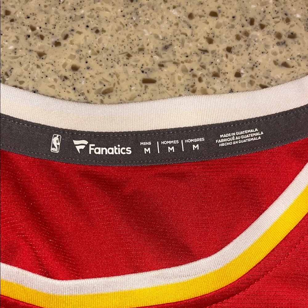 NBA Red and Yellow Atlanta Men's Shirt - Picture 6 of 7